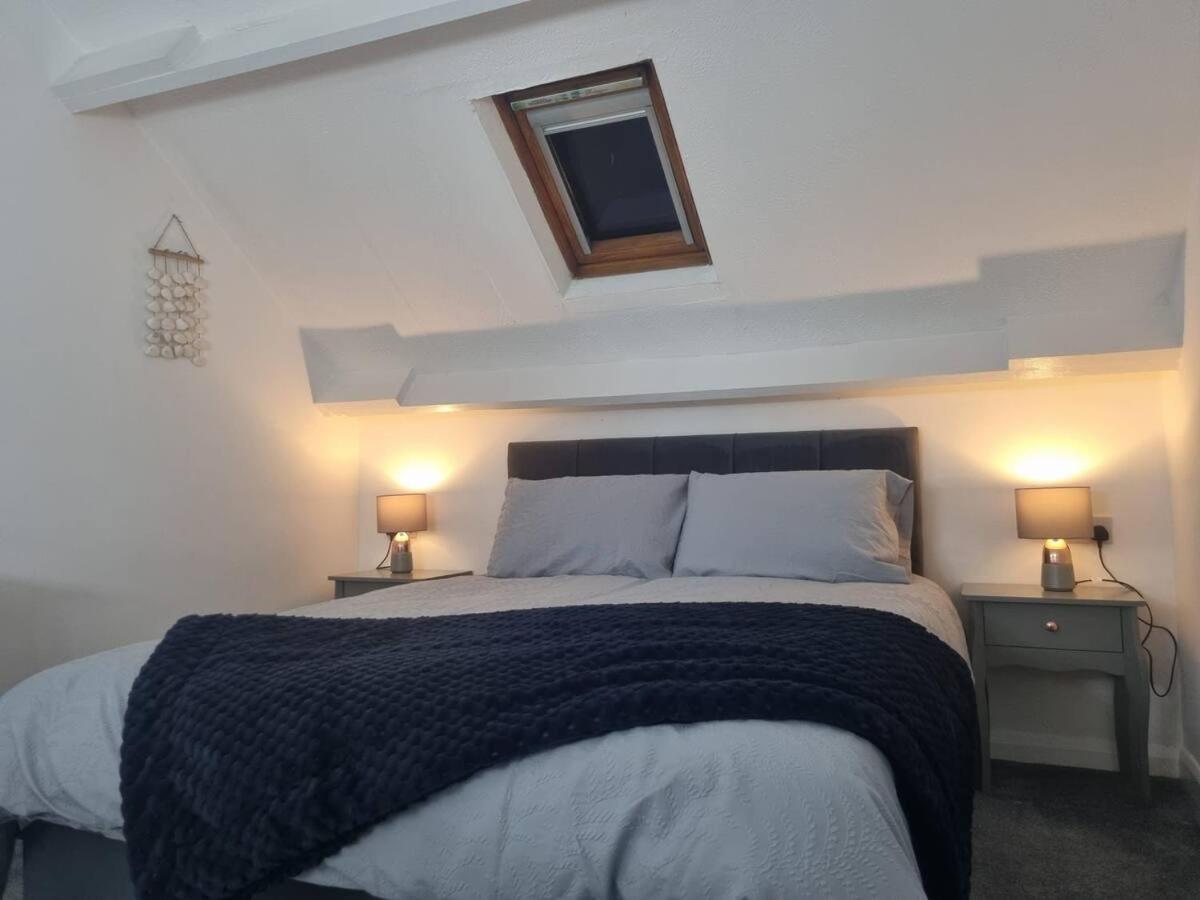 Cosy Moat House Cottage #6 Pembroke Exterior photo